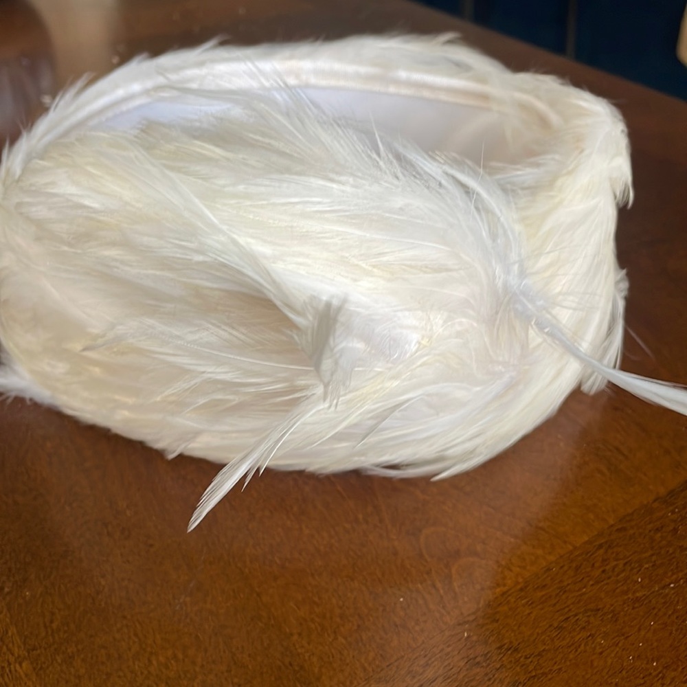 Vintage Feather White Hat